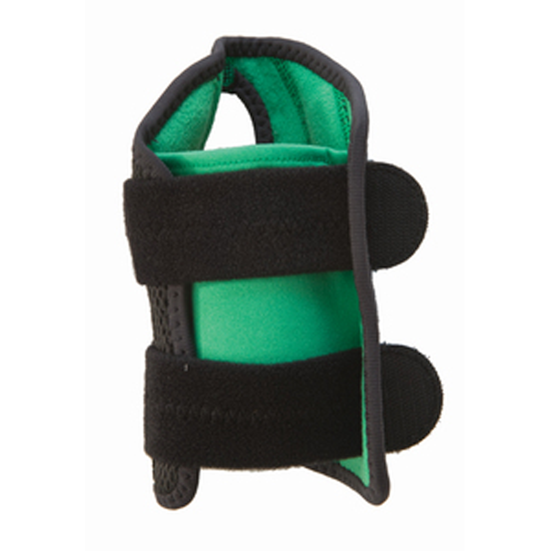 Mueller Green Fitted Wrist Brace