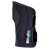 Mueller Green Fitted Wrist Brace