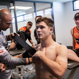 Victor Pro Cohesive Bandage Box