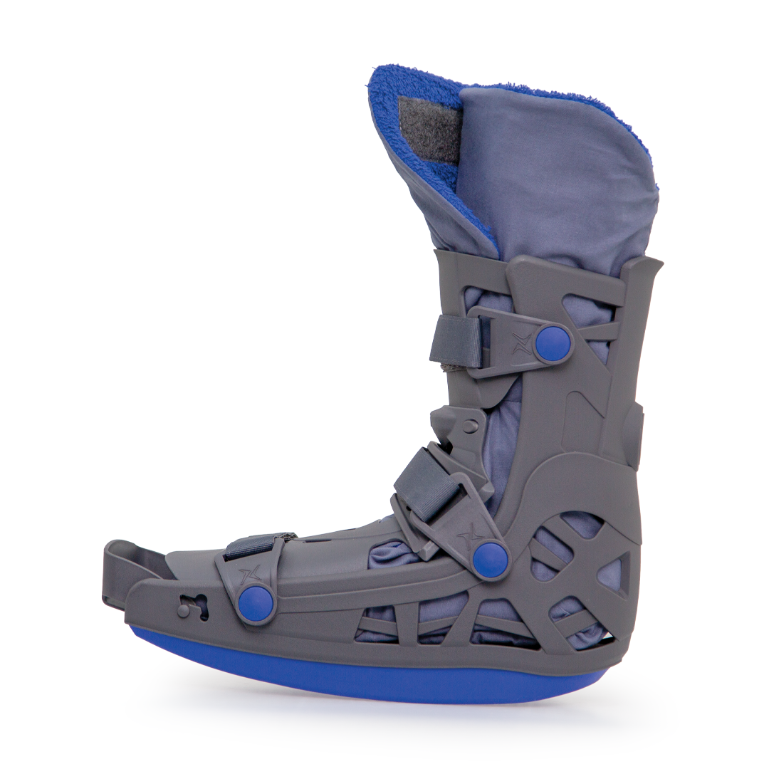 VXBVACA Victor X Vacuum Victor Moonboot Ankle Side 2